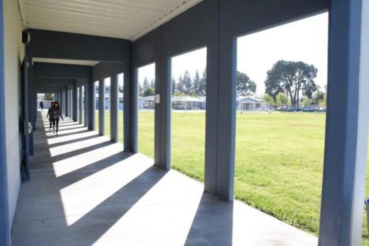 A photo of a hallway at Middle College High School